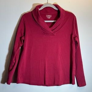 Women’s LLBEAN Red Cowl Neck top long sleeve